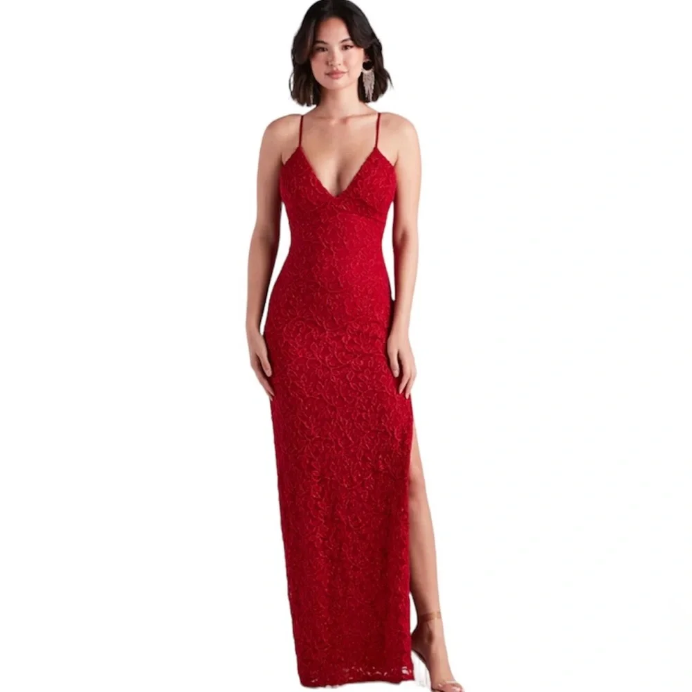 🔴 Windsor EUC Lace Formal Spaghetti Strap Red Dress Size Small